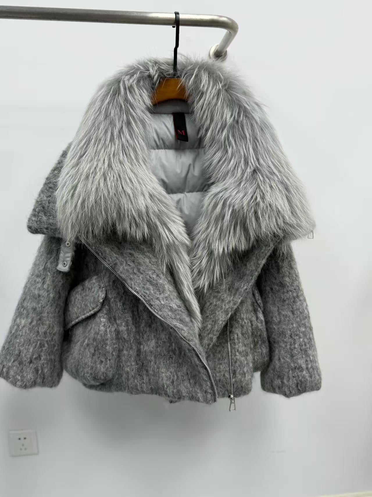 Jacket with fur collar