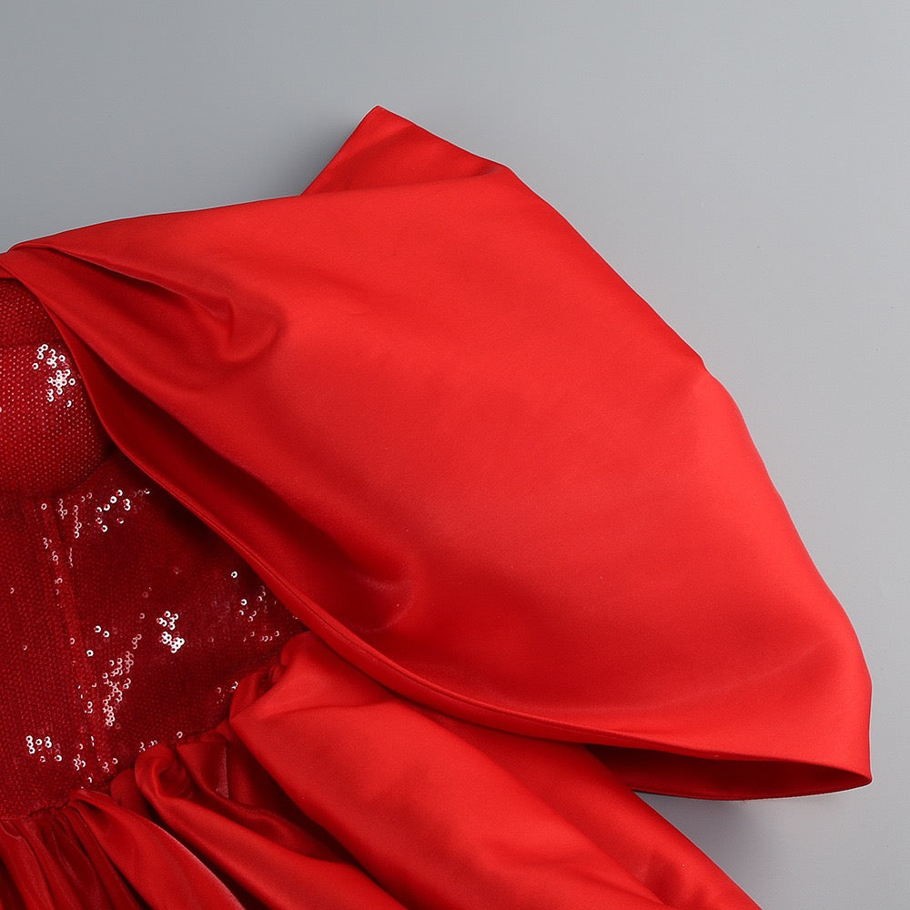 Red shinning sequins