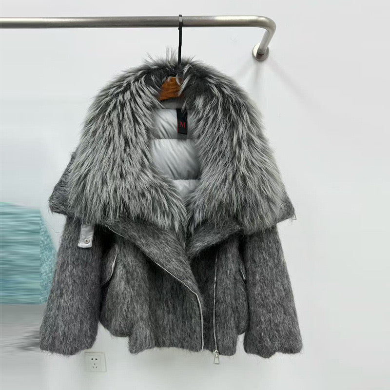 Jacket with fur collar