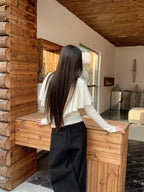 Cape collar cut design