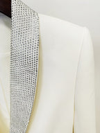 Blazer with feathers