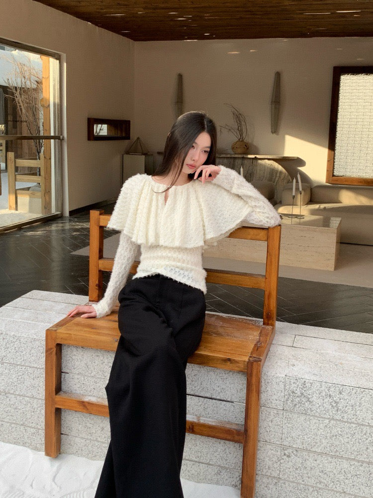 Cape collar cut design