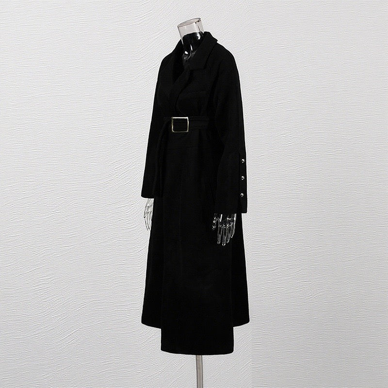 Classic silhouette jacket