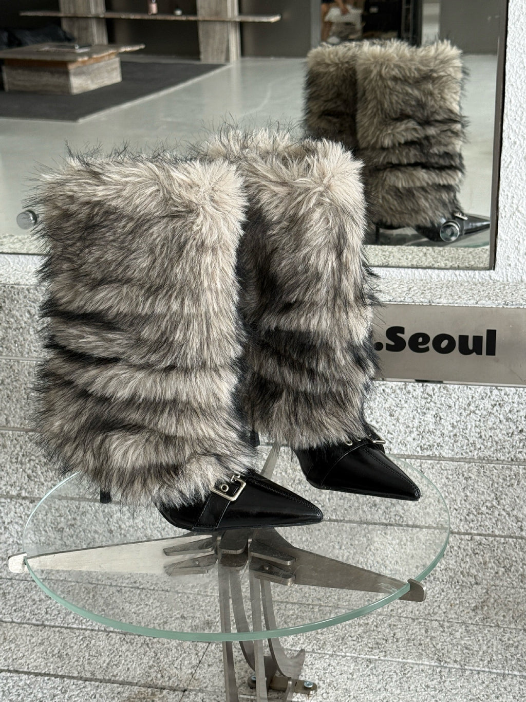 Faux fur boots