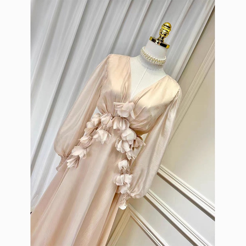 French niche spring v neck dress