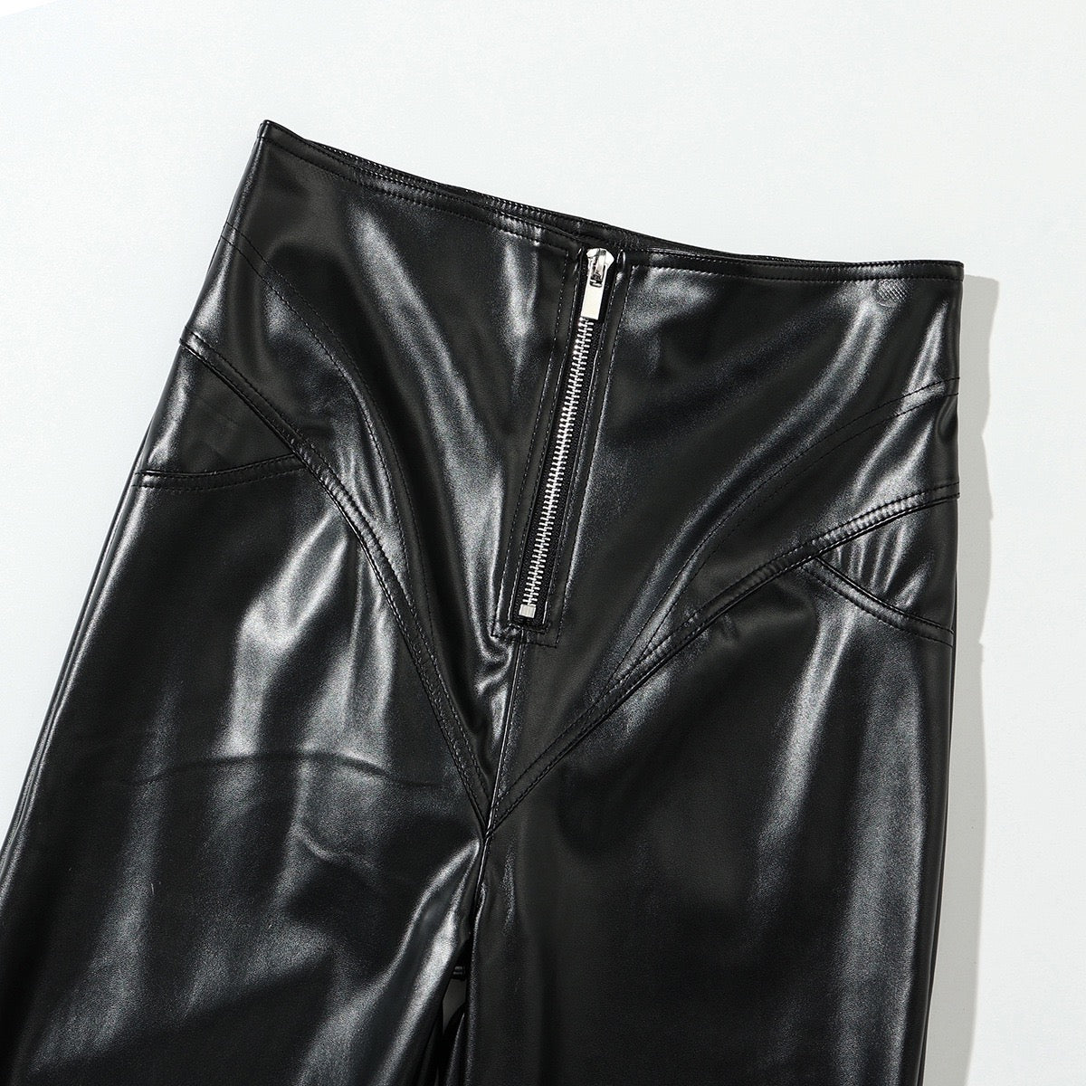 Cross border zipper hip lift