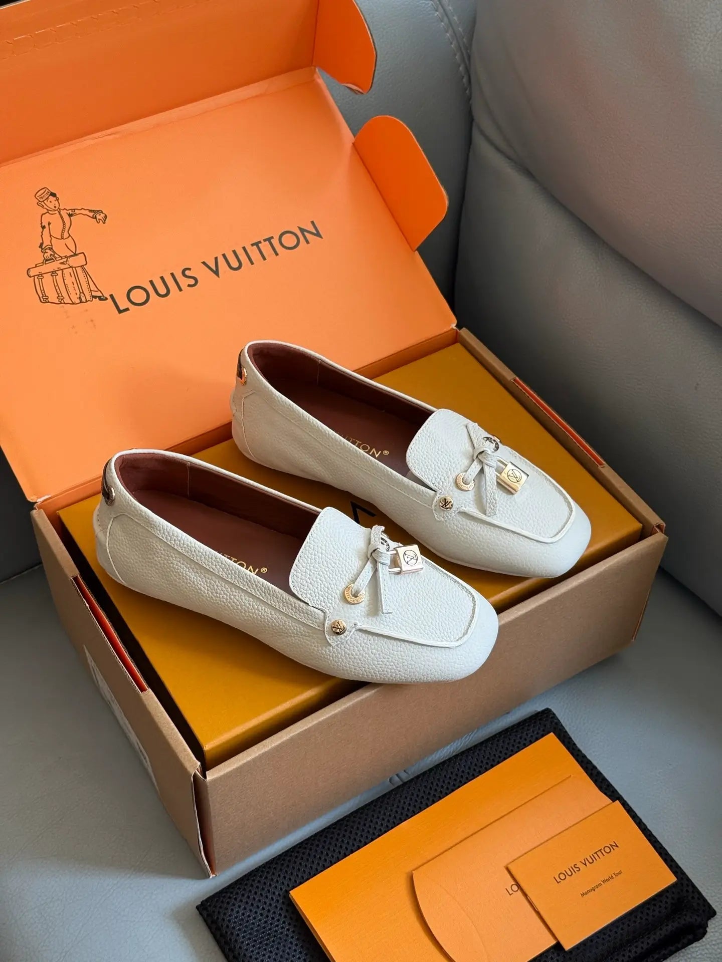 Shoes L*V
