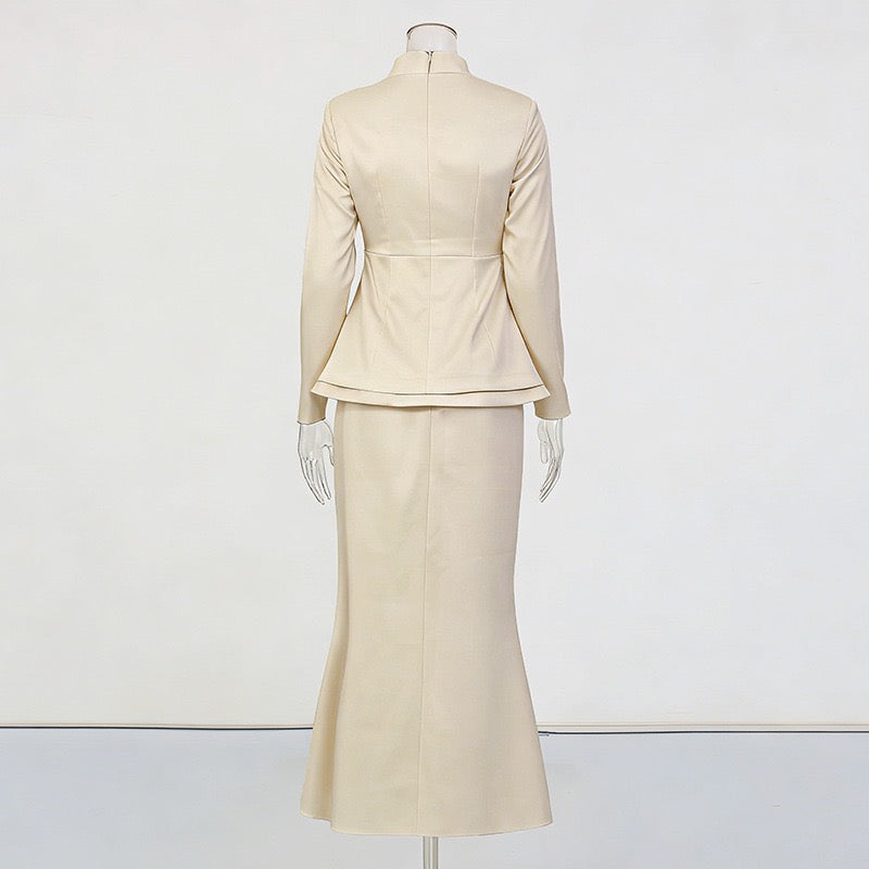 Royal sister style suit