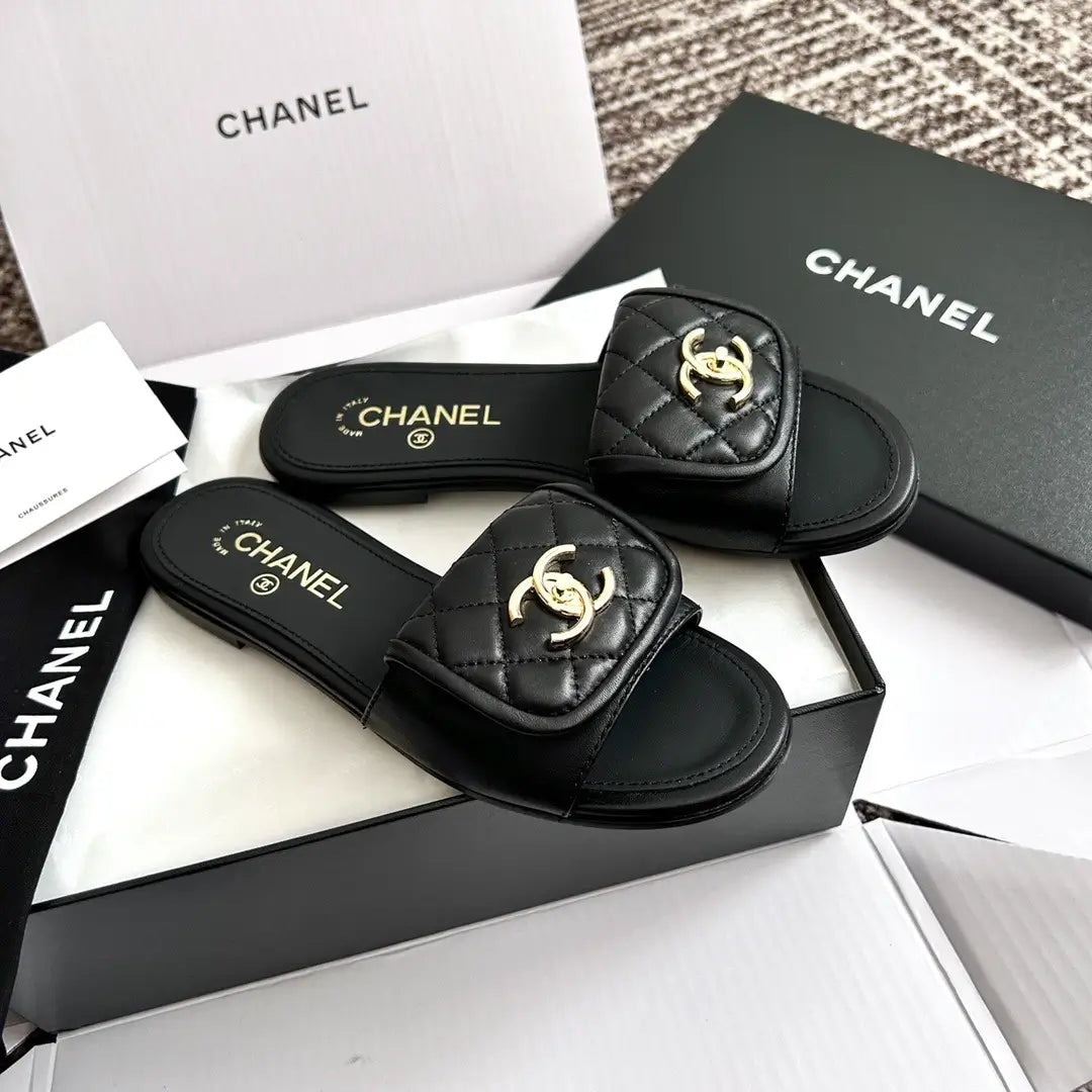 Slippers ch*anel