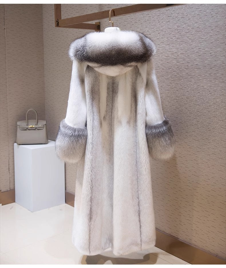 Faux fur coat*large collar&cuffs