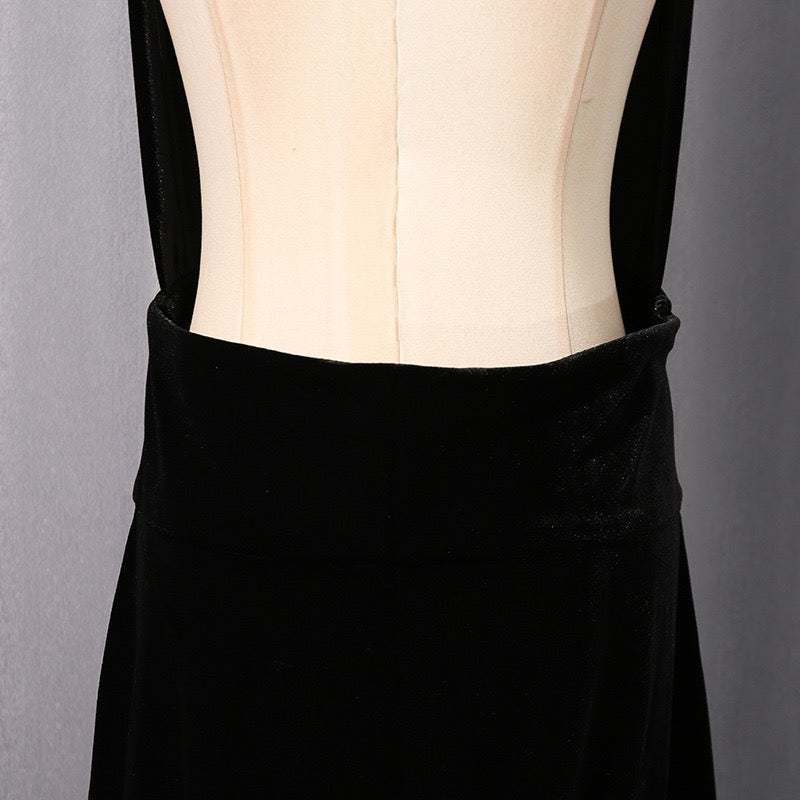 Coin halter backless style
